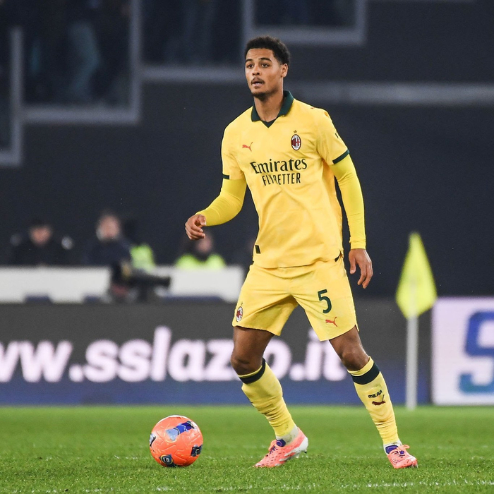 开云体育下载-德温特成长或改变米兰转会策略，奥多古外租存疑|AC米兰|体育赛事讨论|ac米兰|德拉古辛|俱乐部_新浪体育_新浪新闻